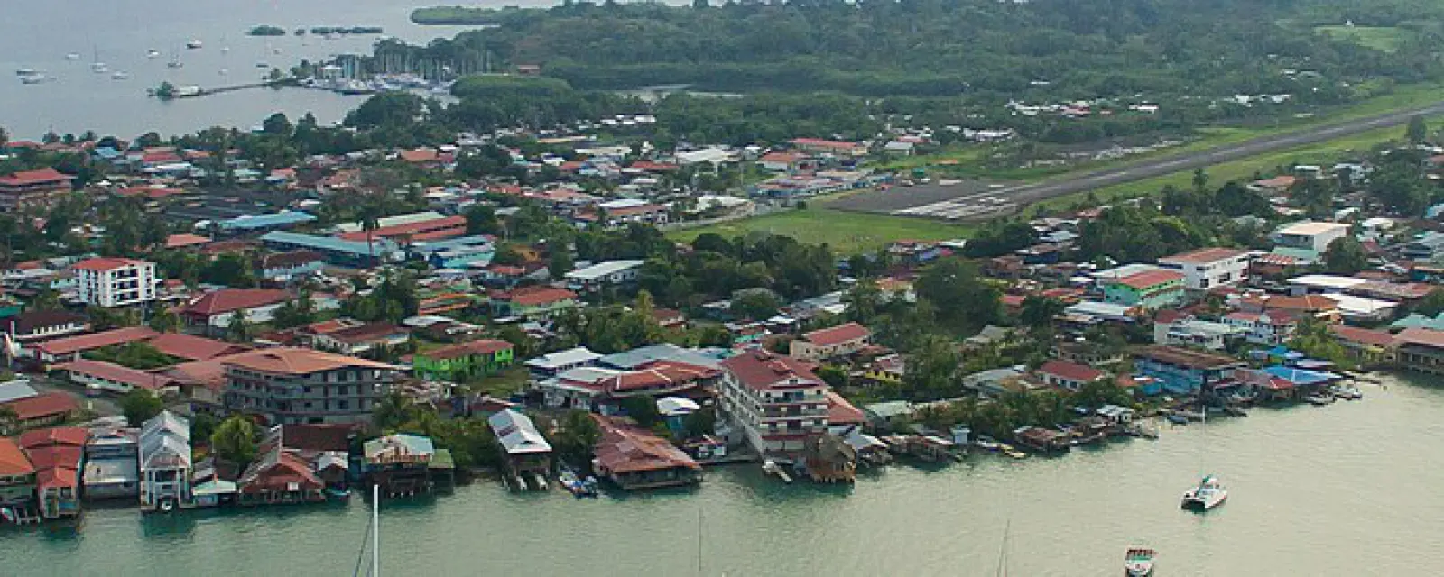 Panama — ảnh minh hoạ cho bài Panama: thuế theo lãnh thổ, thường trú ngay — nhưng lệch múi giờ 12 tiếng