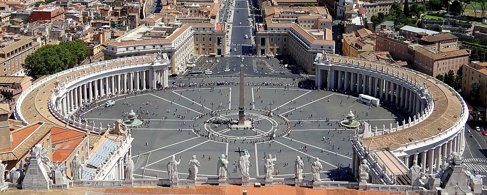 Vatican City — ảnh minh hoạ cho bài Vatican — The Only Country Where Citizenship Ends When You Leave the Job