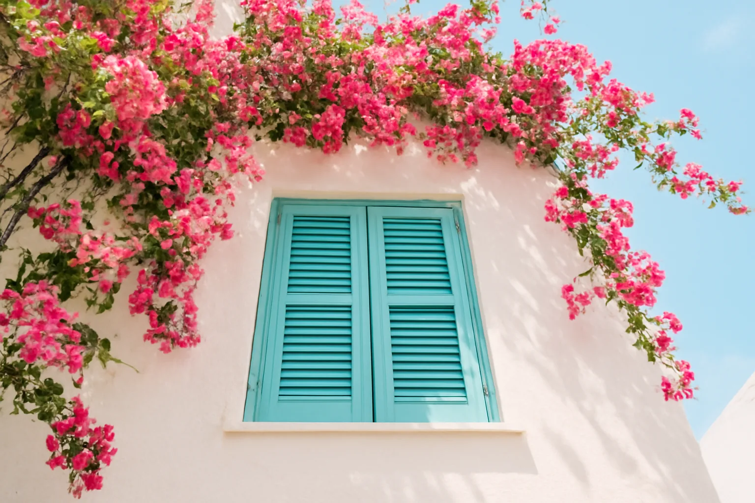 Illustration: Short-Term Rental Crackdown in Lisbon, Barcelona, Athens: What Investors Are Losing